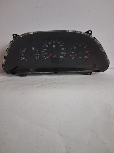 Quadro strumenti alfa romeo - strumenti,