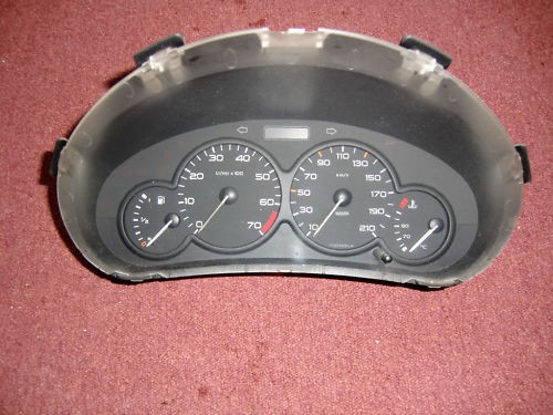 Tachimetro strumento - tachimetro,